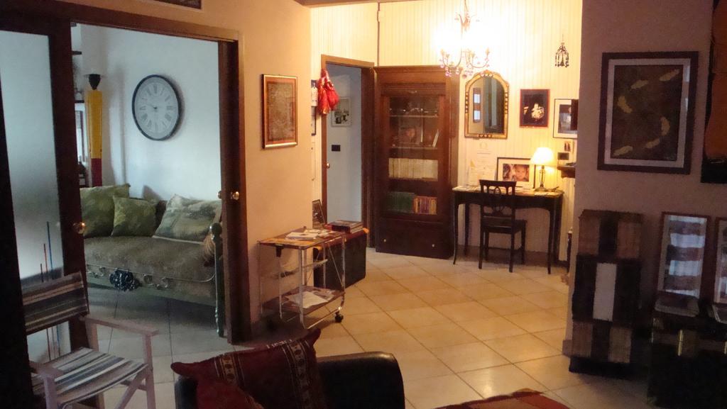 Il Melograno Bed & Breakfast Borgo San Dalmazzo Luaran gambar